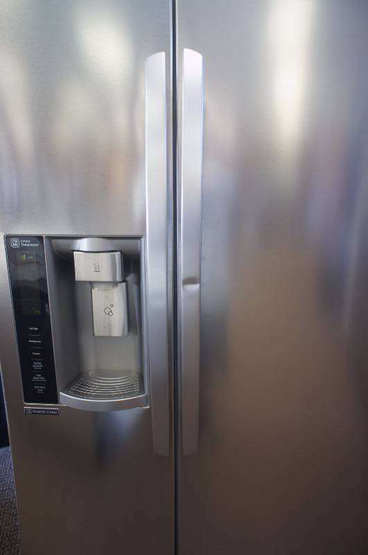 NEW - LG LSXS26326S Side-by-Side Refrigerator - 35.9" - 26.2 cu ft