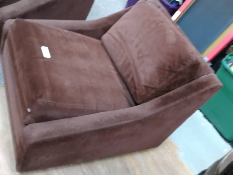 Set of 2 Brown Cloth Chairs
