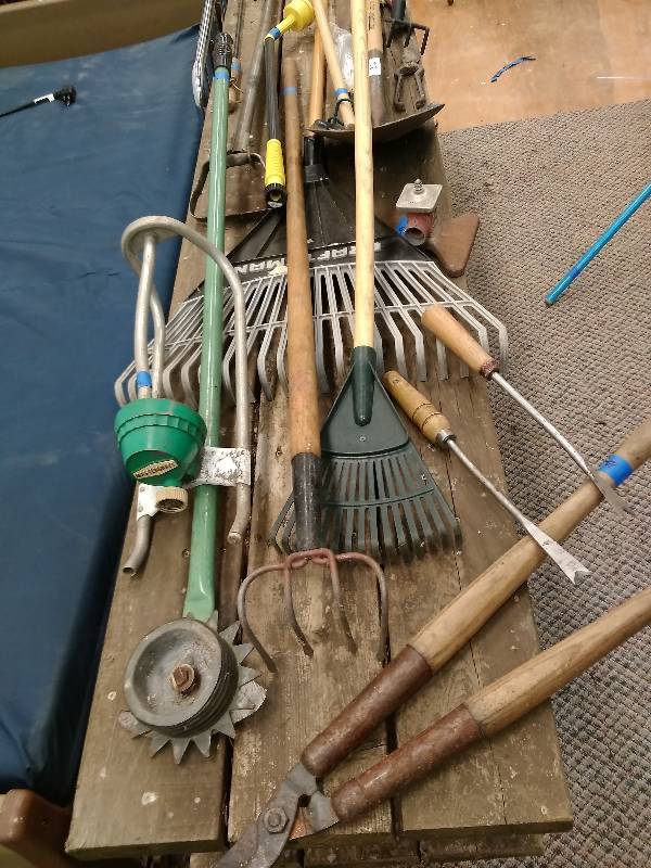 Outdoor Tool Lot
