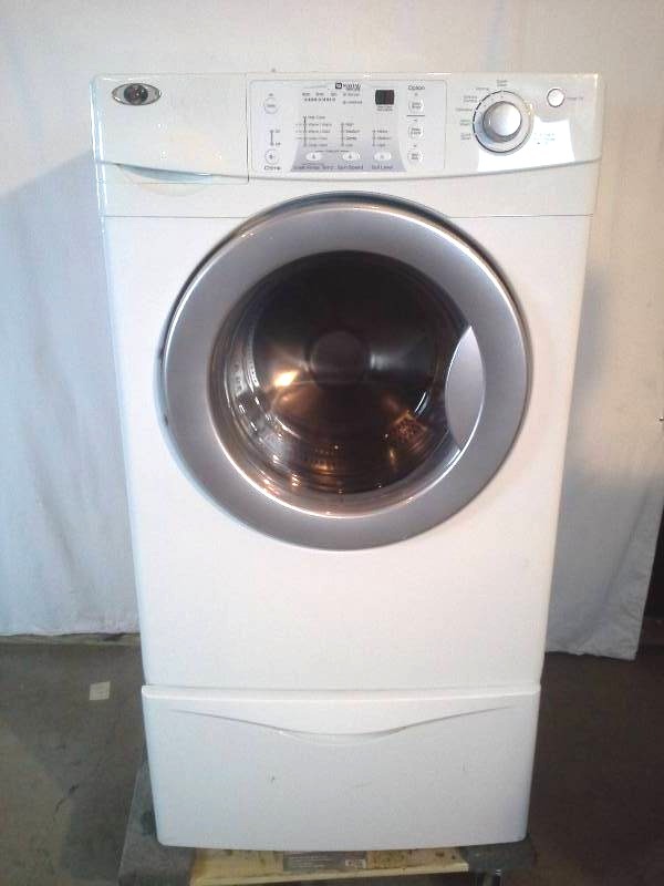 lot 39 image: Maytag Neptune Washer