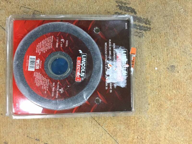 lot 6 image: Lincoln Electric Bench Grinding Wheel 6x34 36 grit