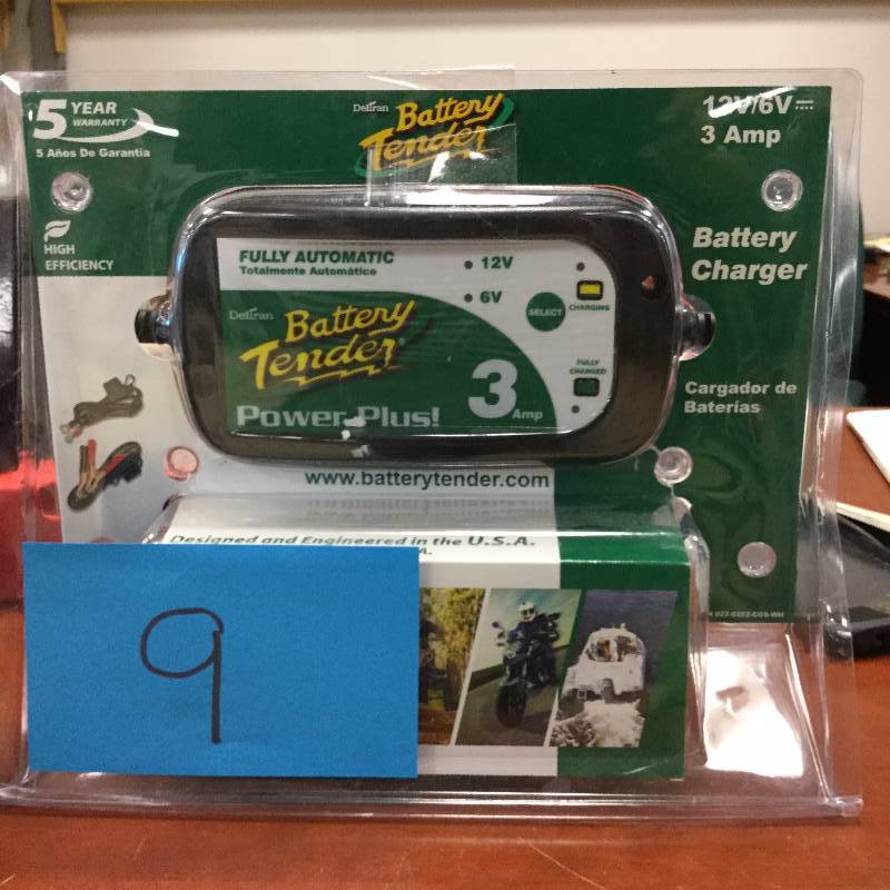 lot 9 image: Battery Tender  Battery Charger Power Plus 3 amp New