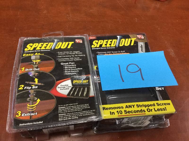 lot 19 image: Lot of 2 Speed Out Sets