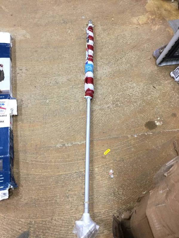 lot 86 image: USA FLAG