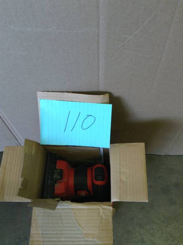 lot 110 image: Milwaukee Sander 6033-21 used in good working condition