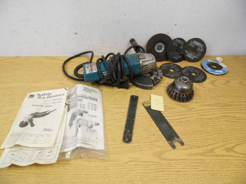 Makita Disc Grinder