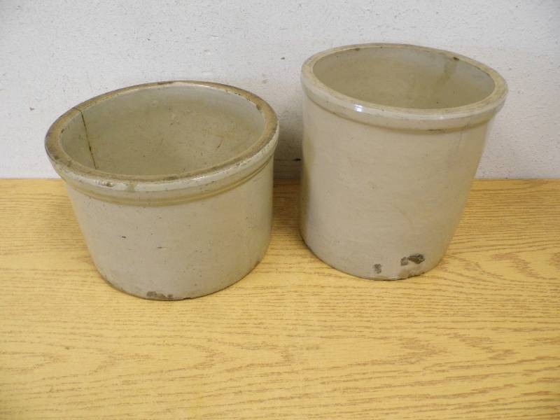 2 Crocks
