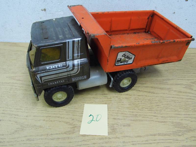 Ertl Dump Truck