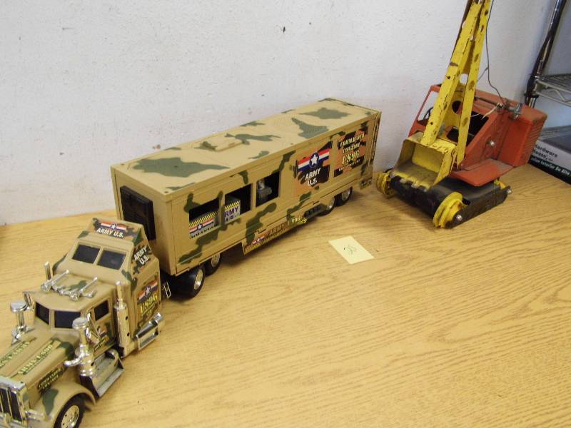 Army Service Semi & Crane
