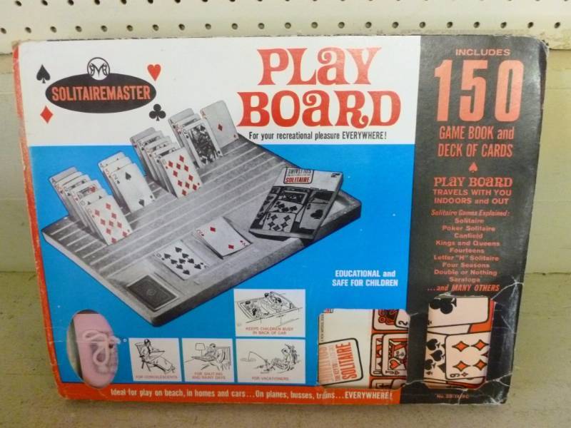 lot 34 image: Vintage Game Board