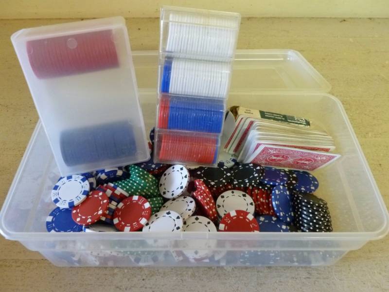 lot 38 image: Poker Chips