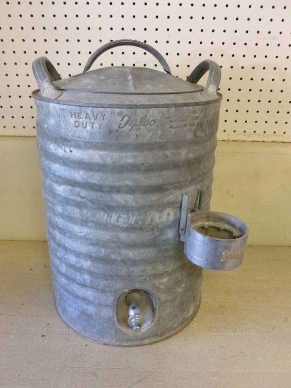 lot 46 image: Vintage Water Cooler