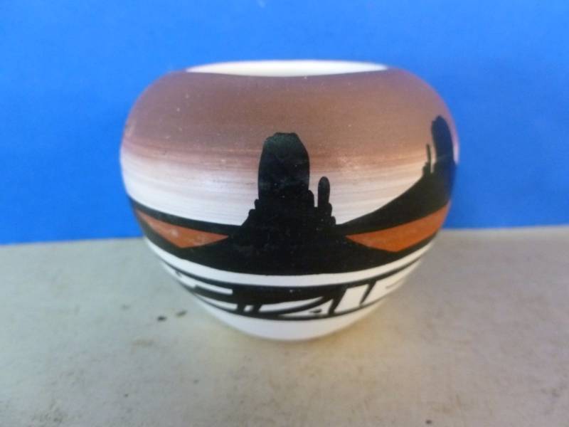 lot 58 image: Native American Item