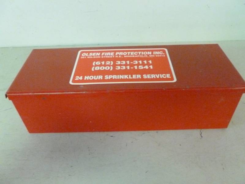 lot 116 image: Metal Container