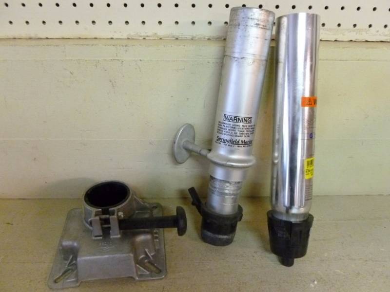 lot 196 image: New Boat Seat Stem Assembly