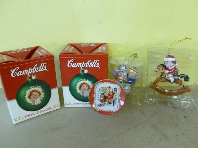 lot 281 image: Campbells Soup Collectibles