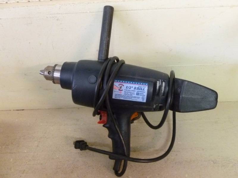 lot 296 image: Electric Drill