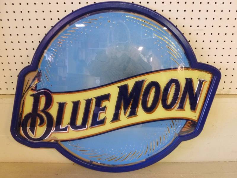 lot 316 image: Beer Collectible