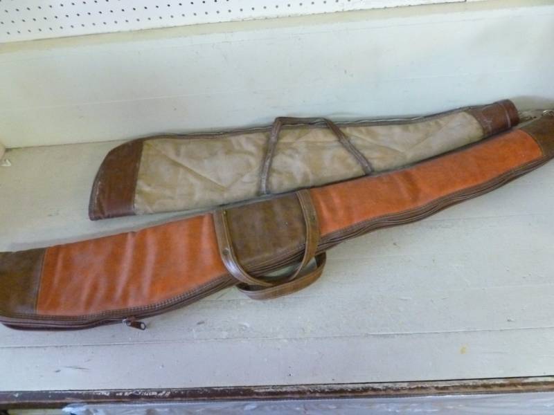 lot 323 image: Gun Cases