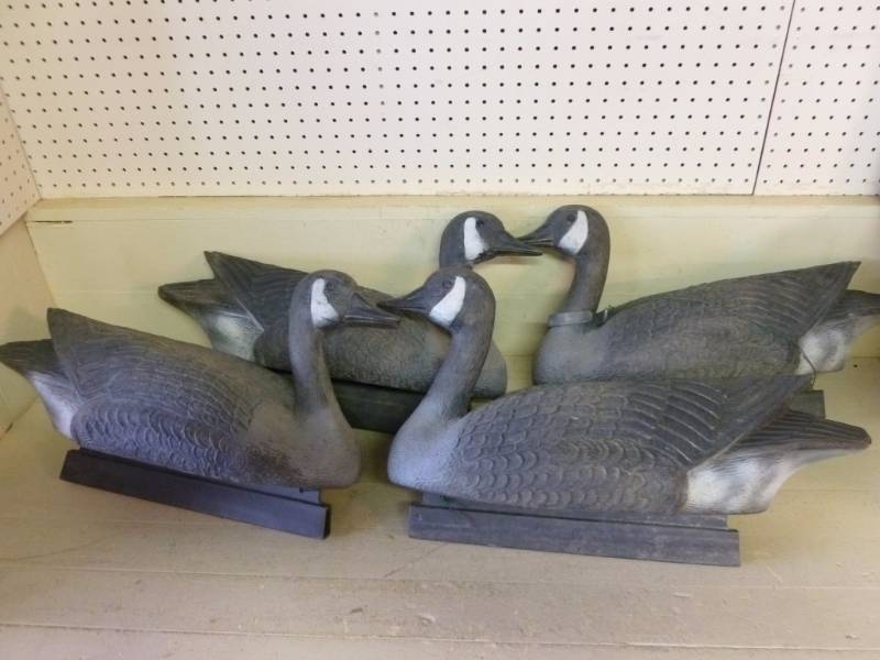 lot 351 image: Goose Decoys
