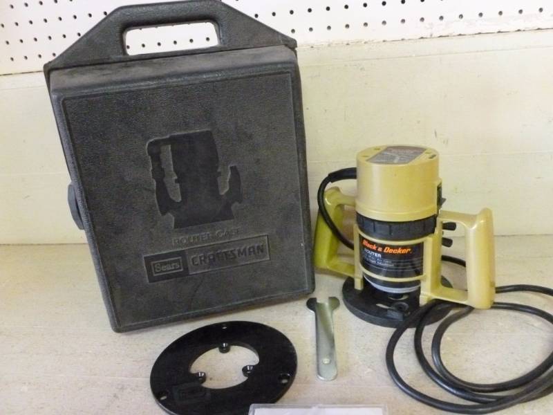 lot 356 image: Router