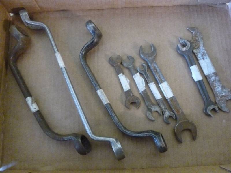 lot 363 image: Ford Wrenches