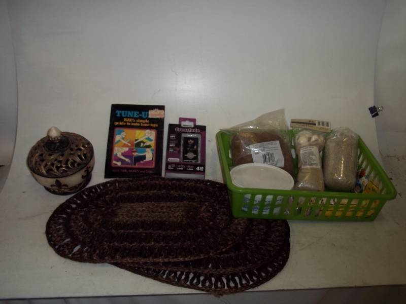 MP3 player, Decor Sand, placemats, dcor bowl with cover and book