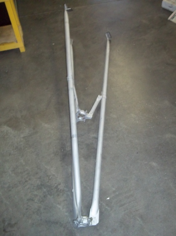 Roof top TV antenna base