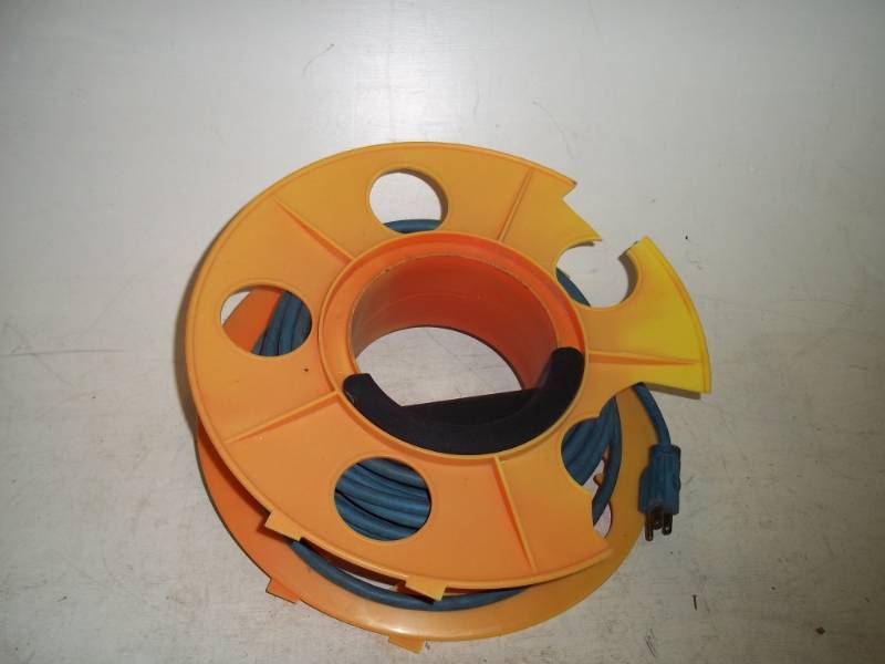 Extension Cord with reel