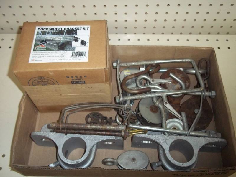 Dock hardware