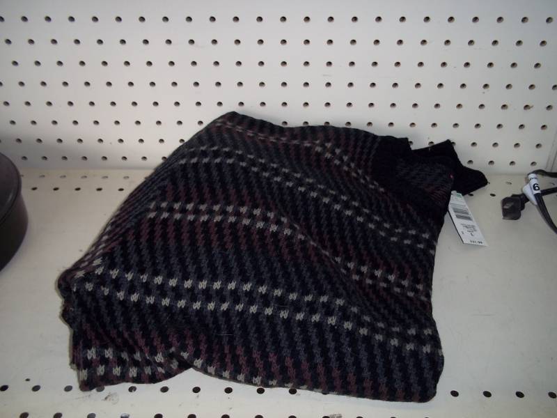 Large Sweater with tag