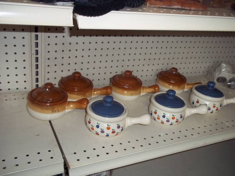 Soup bowls with Covers