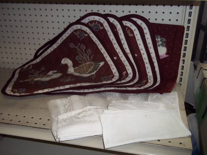Napkins and Placemats