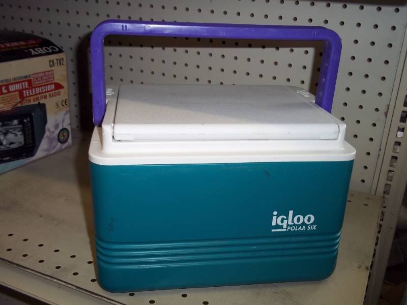 Igloo Cooler