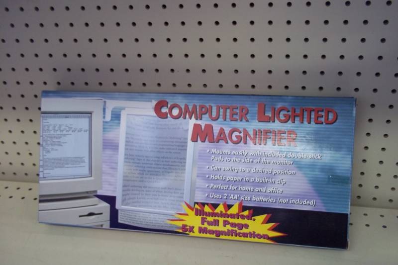 Computer Lighted magnifier
