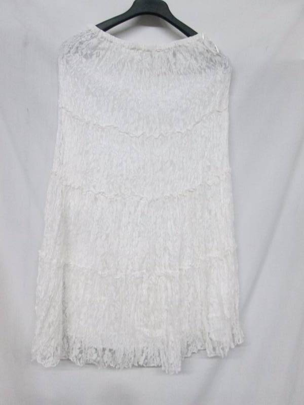 lot 85 image: Lola P Misses Lace 2-pc. Skirt Suit
