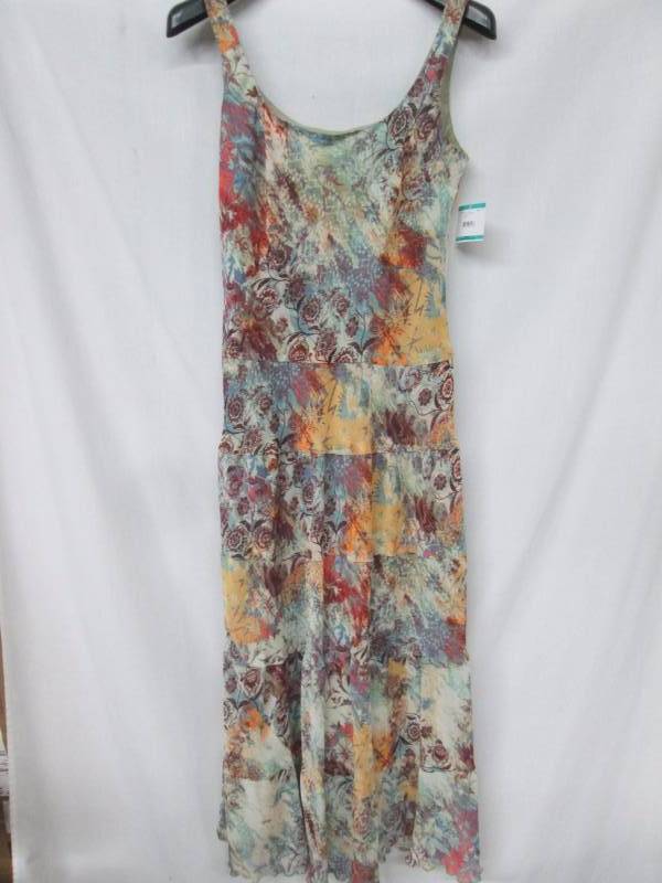lot 70 image: Kasper Tiered Chiffon Maxi Dress