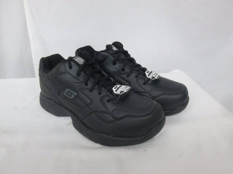 lot 69 image: Skechers Mens Felton Work Shoe - Wide