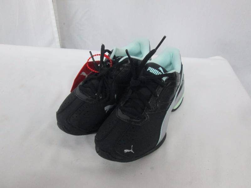 lot 55 image: Puma Kids Tazon 6 Junior Running Shoe