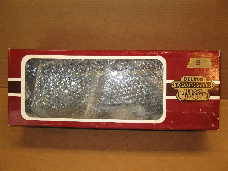 lot 8 image: C & S Coach Car
