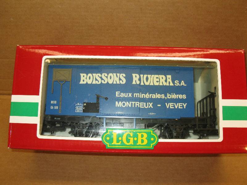 lot 36 image: LGB 4029 Blue Box Car