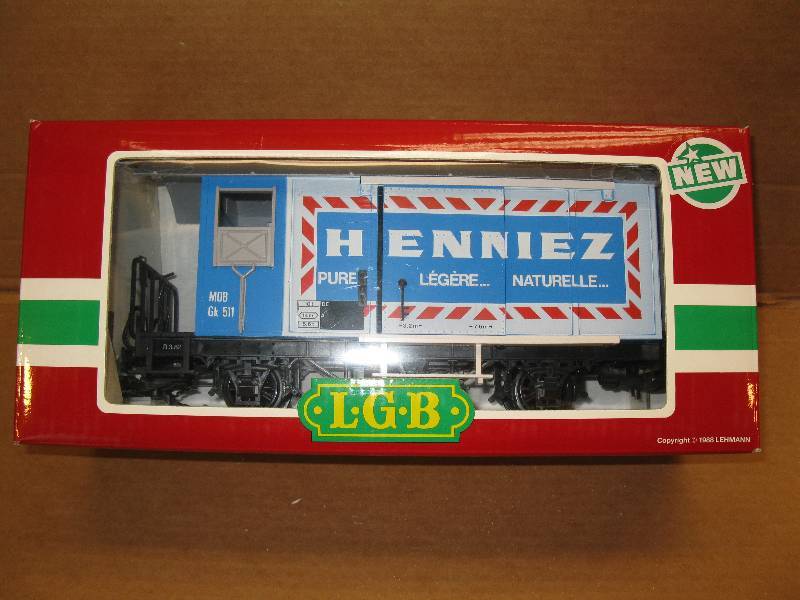 lot 51 image: LGB 4228 Box Car