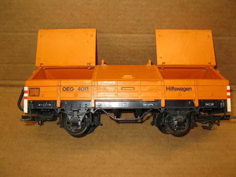 lot 106 image: 4011 Gondola Car
