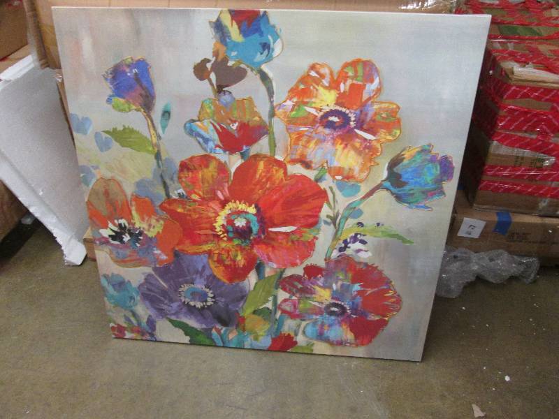 lot 124 image: Large  Floral Wall Art  39 inch squ...