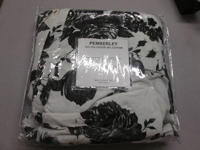 lot 178 image: Pemberly Black Rose Chair Slip cove...