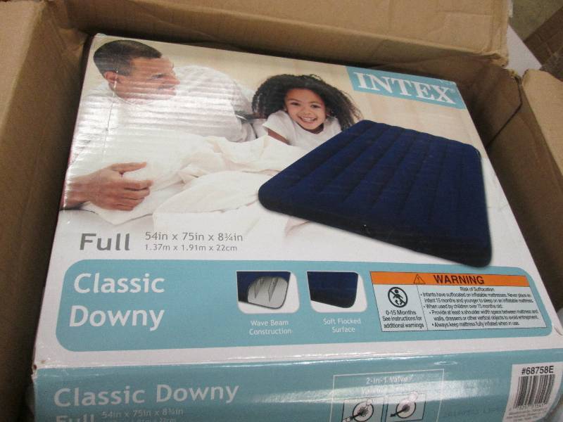 lot 241 image: Intex Airbed Full open box, unteste...