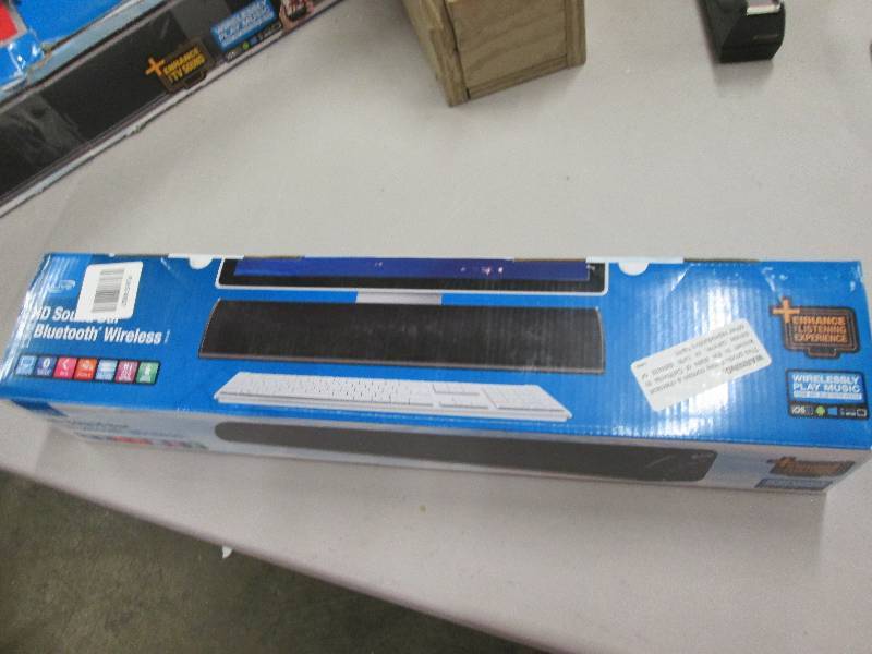 lot 266 image: 20 Wireless Sound Bar by iLive ope...
