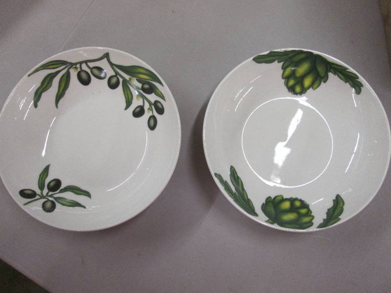 lot 274 image: 2 Decorative ceramic Bowls...