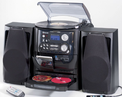 lot 43 image: Encore Technology 3-CD Turntable St...