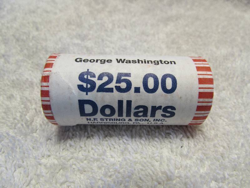 Full, $25 unopened Roll of George Washington Presidential Dollar Coins